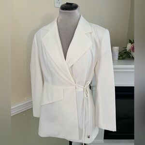 LULU ALEXANDER NY White Tuxedo Style Blazer 8 NWOT
